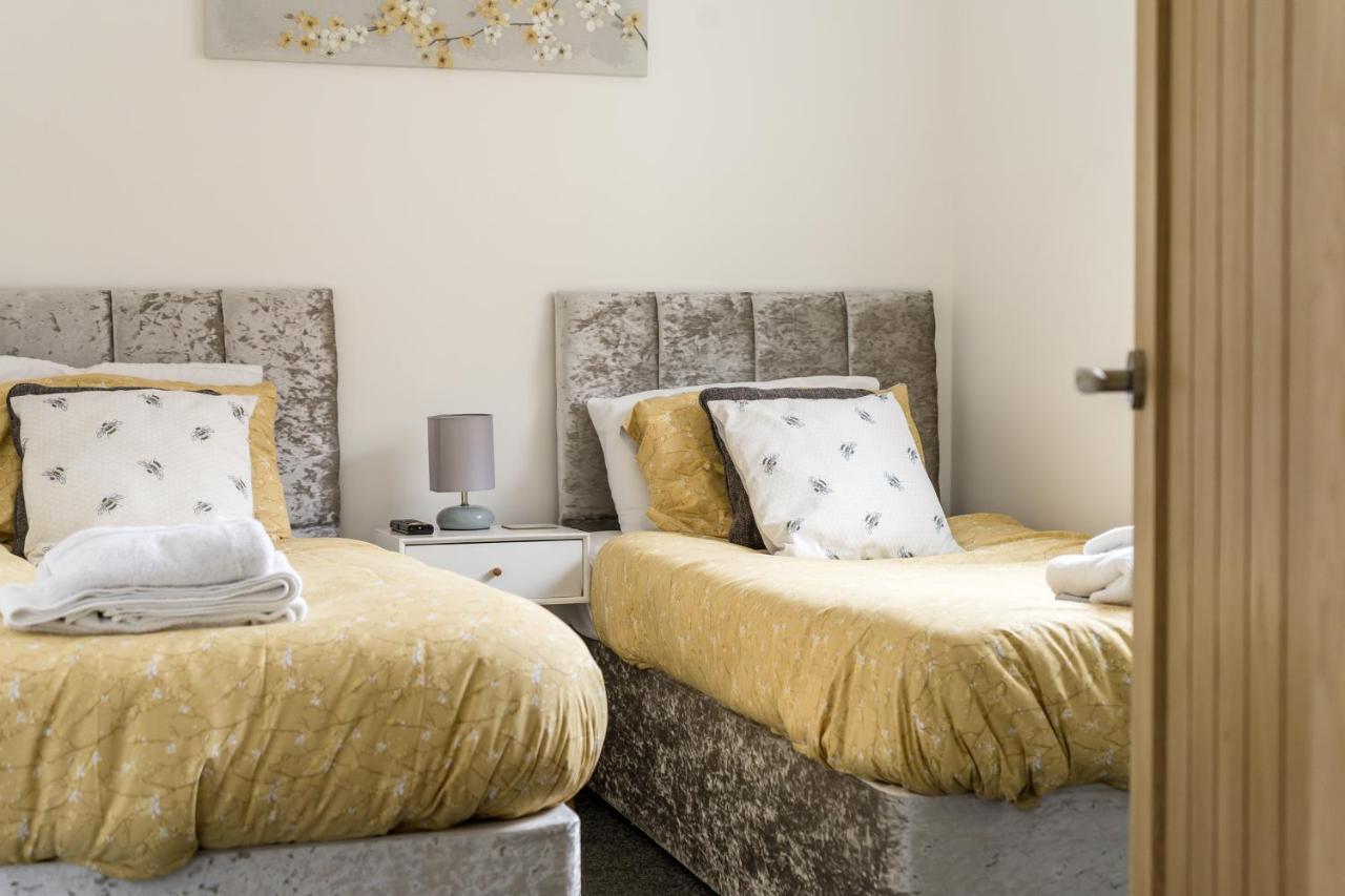 Birkdale Southport Boutique Apartment Sleeps 5 Exterior photo